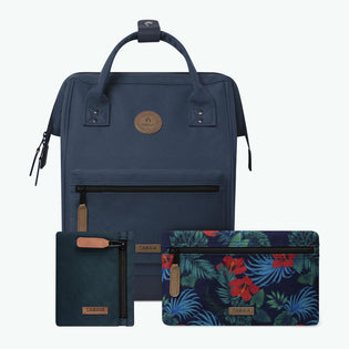 Set Reykjavik - Rucksack & Flaschentasche Bei Cabaia findest du PETA vegan zertifizierte, raffinierte Rucksäcke, Taschen, Mützen, Reiseaccesoires und Socken für Erwachsene und Kinder. Lebenslange Garantie & nachhaltige Produktion. Schnelle Lieferung.