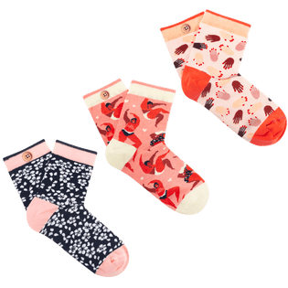 NEW - Take a breath - 3 socks Bei Cabaia findest du PETA vegan zertifizierte, raffinierte Rucksäcke, Taschen, Mützen, Reiseaccesoires und Socken für Erwachsene und Kinder. Lebenslange Garantie & nachhaltige Produktion. Schnelle Lieferung.